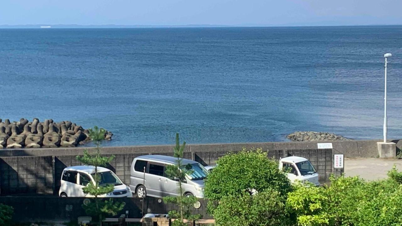 海辺のゲストハウスーぽかぽか村ー Ise Exterior foto
