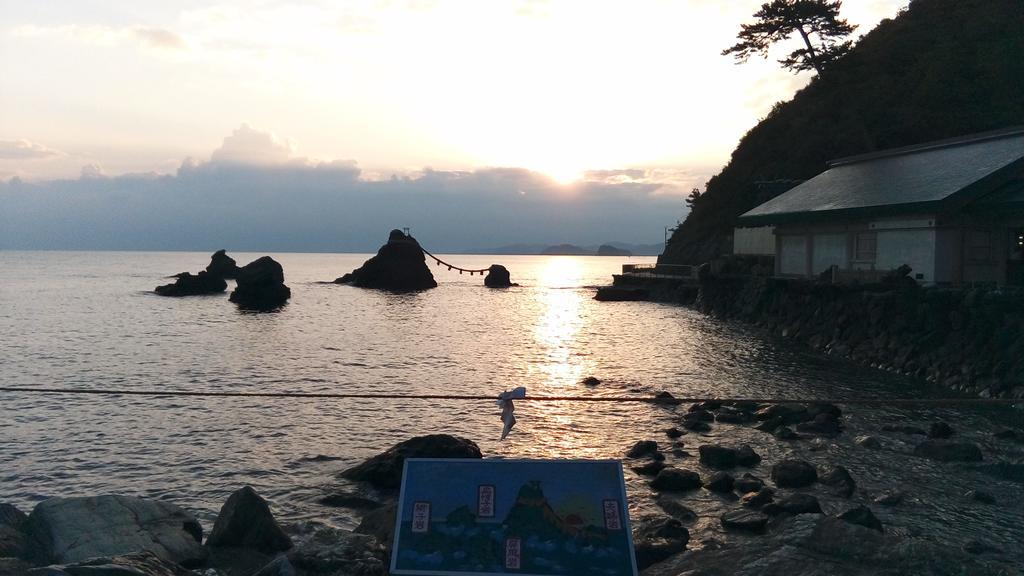 海辺のゲストハウスーぽかぽか村ー Ise Exterior foto