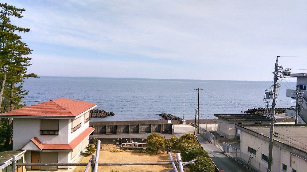 海辺のゲストハウスーぽかぽか村ー Ise Exterior foto